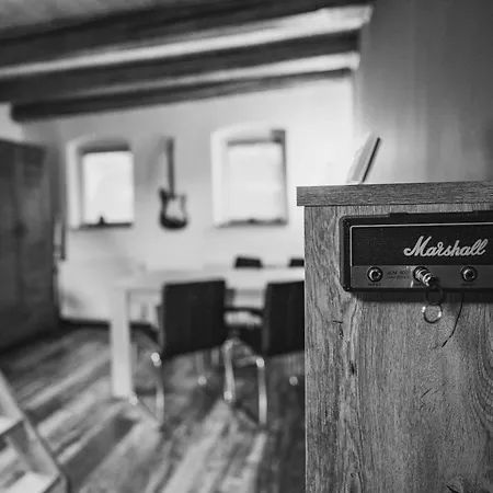 Downtown Loft - 7 Minutes To The Skating Rink Alpstuga Braşov